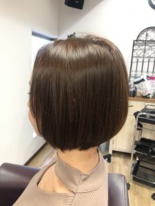 阿南市　羽ノ浦　美容室　アーティ　トップ　お手入れ簡単　ボブ　３０代　ヘアスタイル