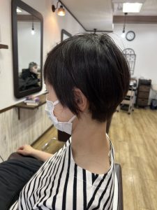 阿南市　羽ノ浦　美容室　アーティ　お手入れ簡単ショートスタイル　30代ヘアスタイル