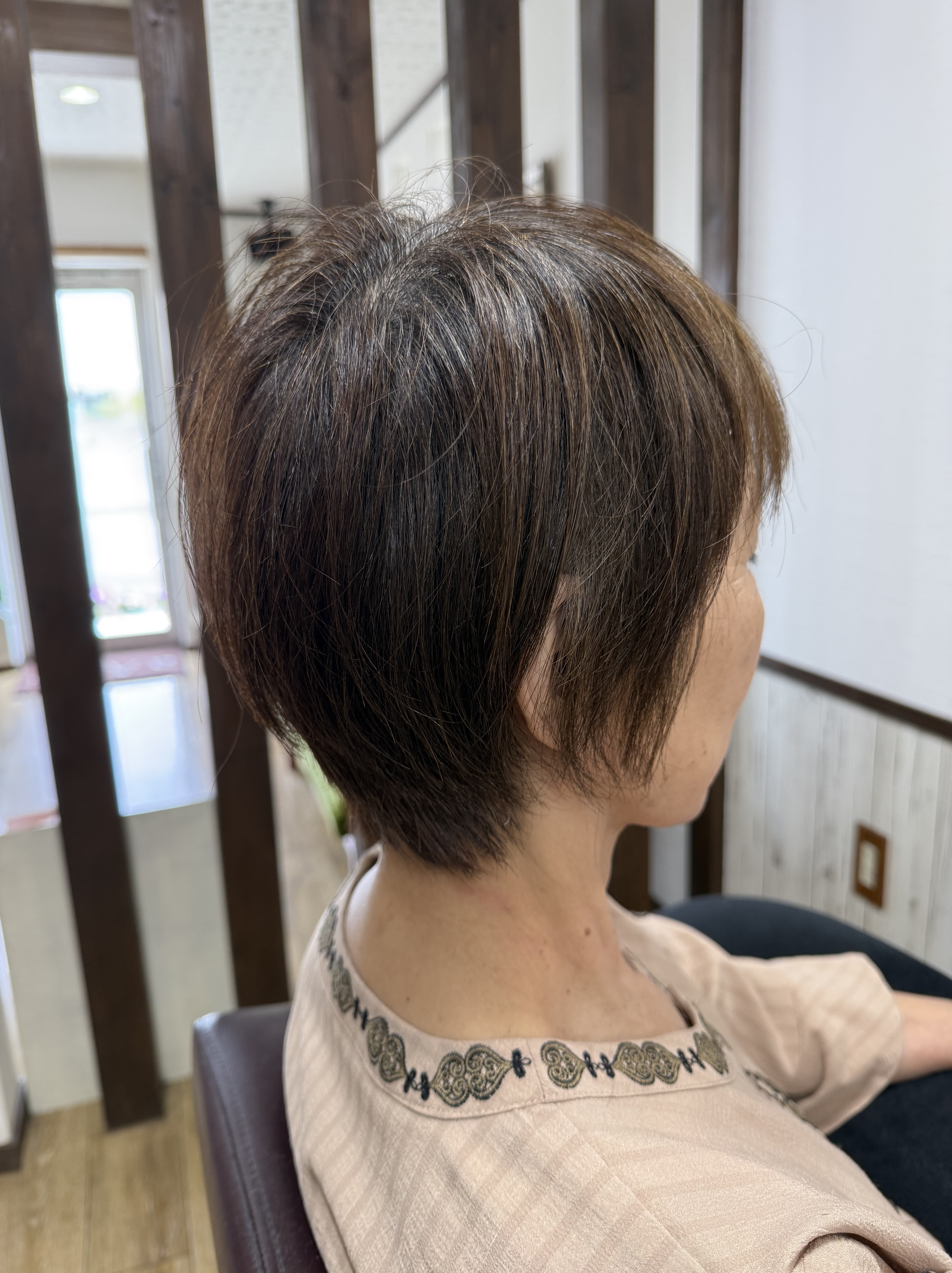 お手入れ簡単ショートカット　阿南市　羽ノ浦　美容室　アーティ