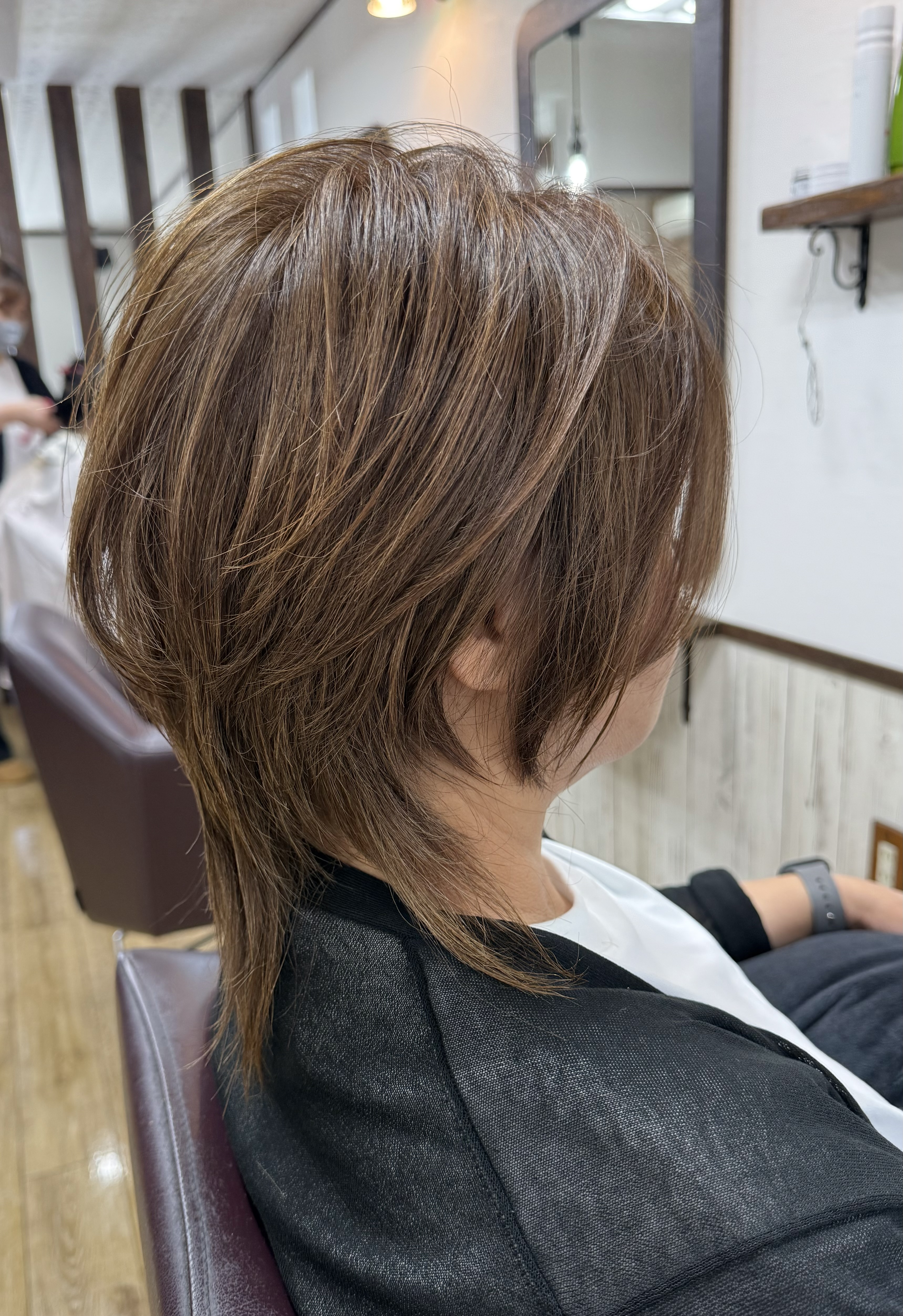 トップに自然なボリュームを　阿南市　羽ノ浦　美容室　アーティ