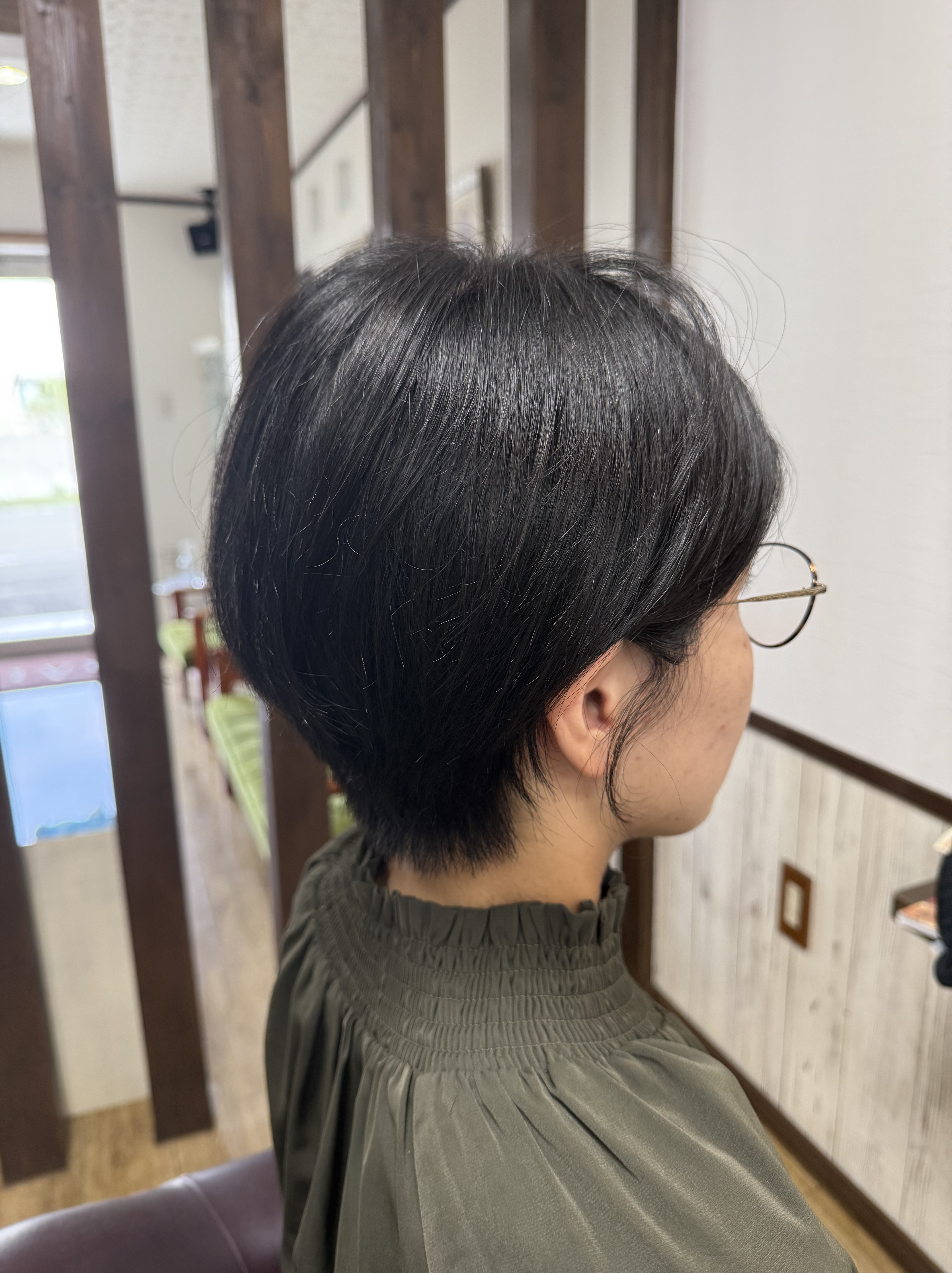 お手入れ簡単ショートカット　阿南市　羽ノ浦　美容室　アーティ